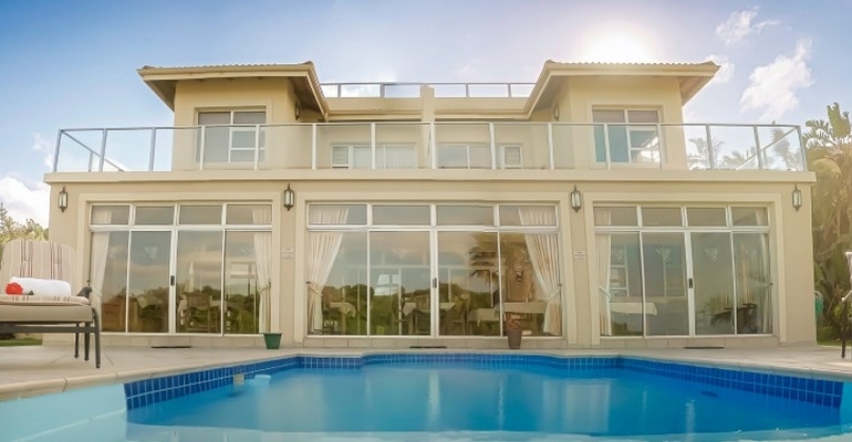 Luxury Holiday Beach House
