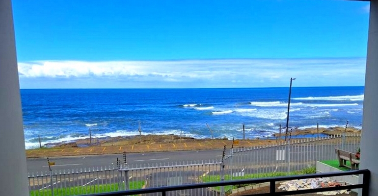 Driftsands 03 - Uvongo - Self Catering Driftsands 03